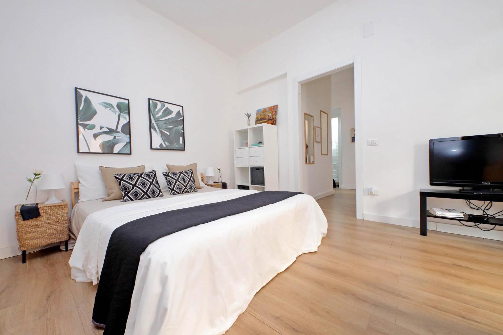 Primavera's Flat Roma